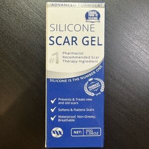 Silicone Scar Gel 1.06 oz New In Box Plastic Sealed Bottle
